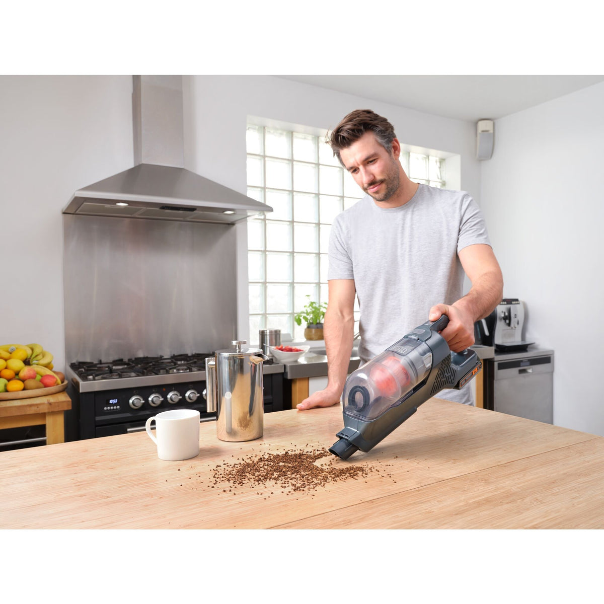 Black+Decker BHFEA18D1-QW 18V 2.0Ah 2-in-1 Stick Vacuum with Removable Battery (18V 2.0Ah Battery and Charger Included)