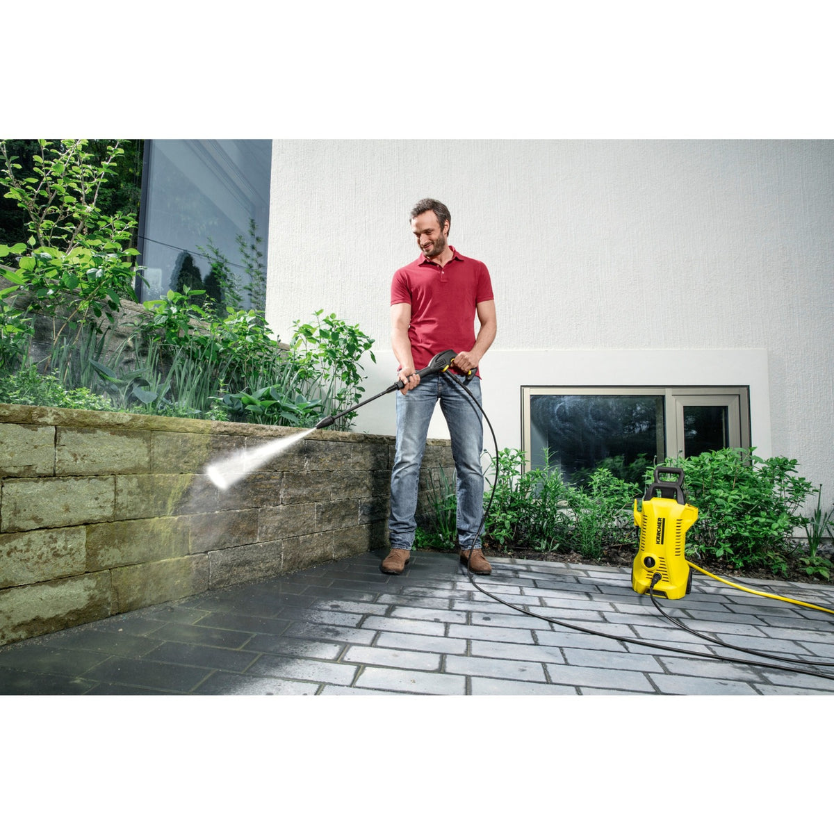 Kärcher k2 Power Control Héichdrockreiniger - 110 bar - 360 l h - 20 m² h - App Ënnerstëtzung - gëeegent fir ënner anerem. kleng Autoen - Veloen - Gaart Miwwelen - Gaart Still