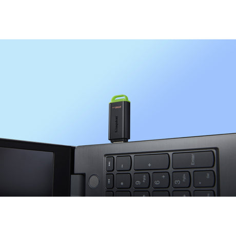 USB стик Kingston Exodia черен 60.8 mm x 21.4 mm x 10.4 mm