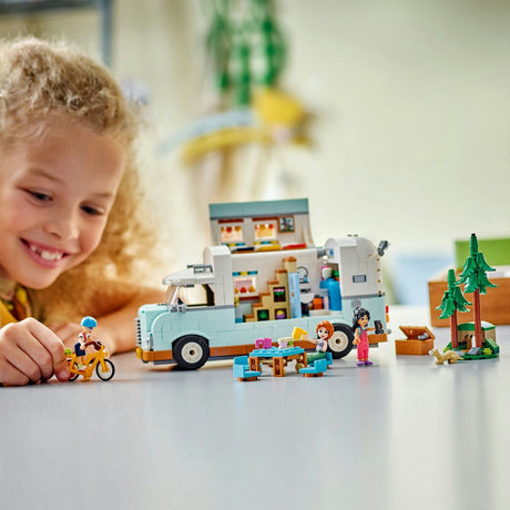 Lego friends camper adventure with friends - 42663