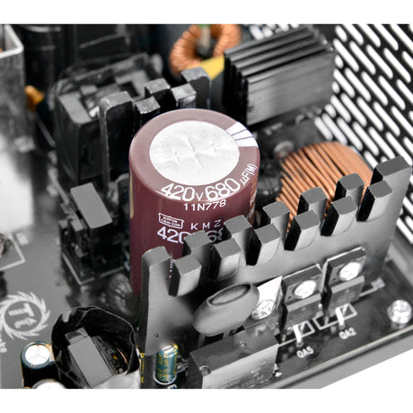 Thermaltake ToughPower GF A3 Gold - TT Premium Edition Modularni 650 W napajalnik (črn, 4x PCIe)